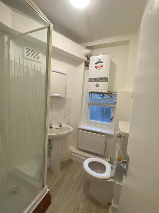 Cosy 1 Bedroom Apartment ロンドン エクステリア 写真